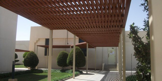 مظلات مداخل